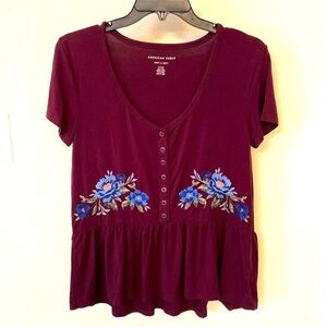 American Eagle Soft & Sexy Floral Top Flounce Hem Blouse Short Sleeve Red Size S